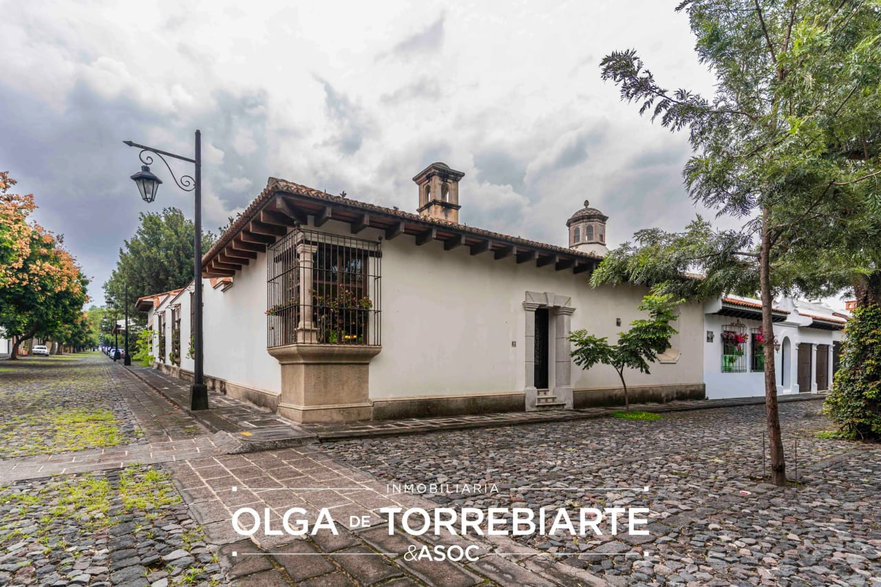 Casa amueblada en Condominio Hacienda San Jerónimo — Casa en Venta en Antigua, Sacatepéquez — foto 3 de 17