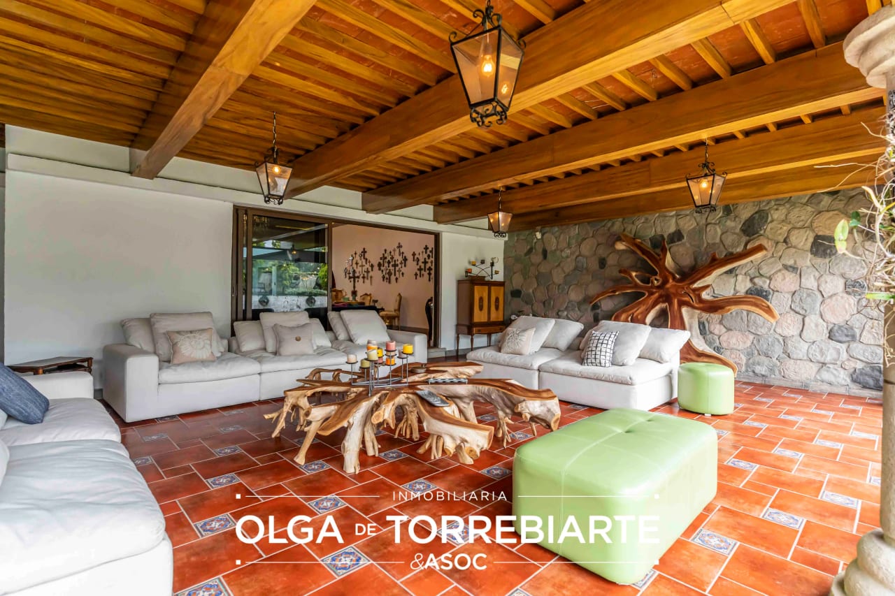 Casa Colonial en Carretera a Muxbal — Casa en Venta en Muxbal, Guatemala, Ciudad — foto 7 de 16