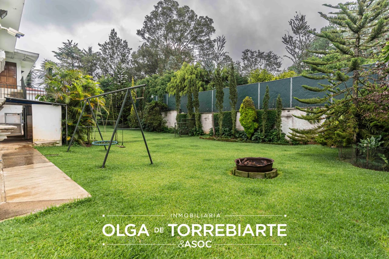 Casa Colonial en Carretera a Muxbal — Casa en Venta en Muxbal, Guatemala, Ciudad — foto 8 de 16