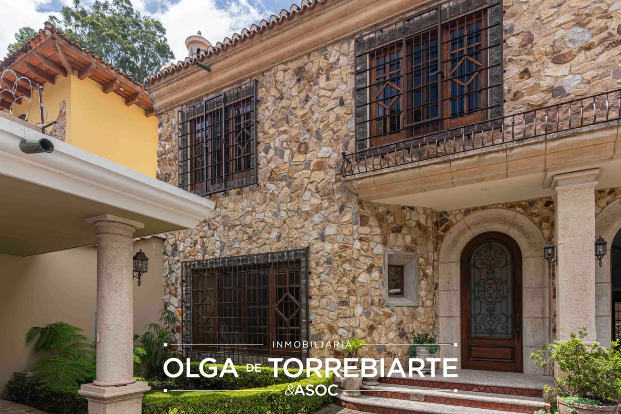 Casa en residenciales Las Cumbres, Zona 16 — Casa en Alquiler en Zona 13, Guatemala, Ciudad — foto 1 de 16