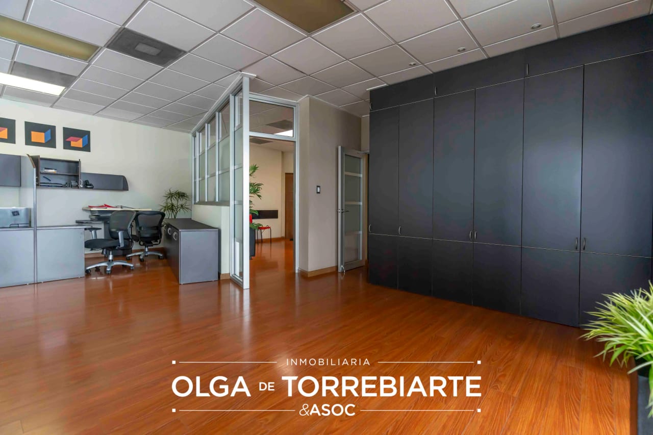 Oficina en Empresarial Zona Pradera, Zona 10 — Oficina en Venta en Zona Pradera, Zona 10, Guatemala, Ciudad — foto 11 de 13