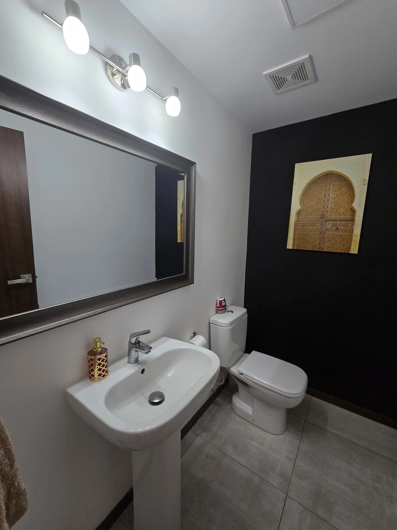 Se Vende Apto. Edificio Casa Clara, Zona 10. — Apartamento en Venta en Casa Clara, Zona 10, Guatemala, Ciudad — foto 4 de 17