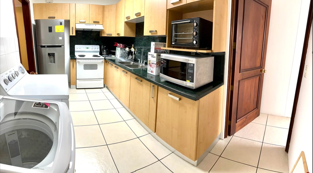 Apto. en Alquiler Amueblado Altos de Santa Clara, Zona 10. — Apartamento en Alquiler en Altos de Santa Clara, Zona 10, Guatemala, Ciudad — foto 7 de 13