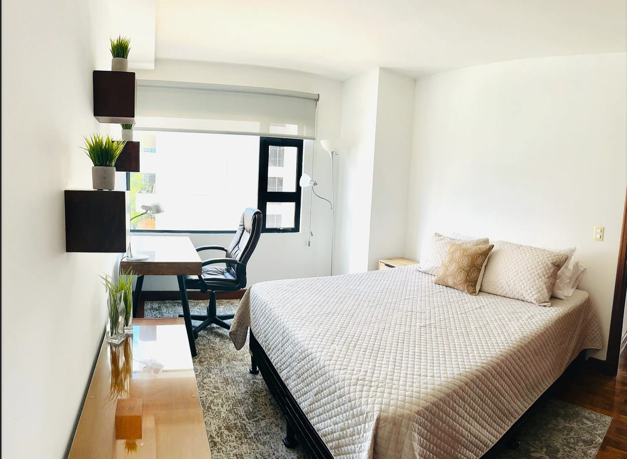 Apto. en Alquiler Amueblado Altos de Santa Clara, Zona 10. — Apartamento en Alquiler en Altos de Santa Clara, Zona 10, Guatemala, Ciudad — foto 11 de 13