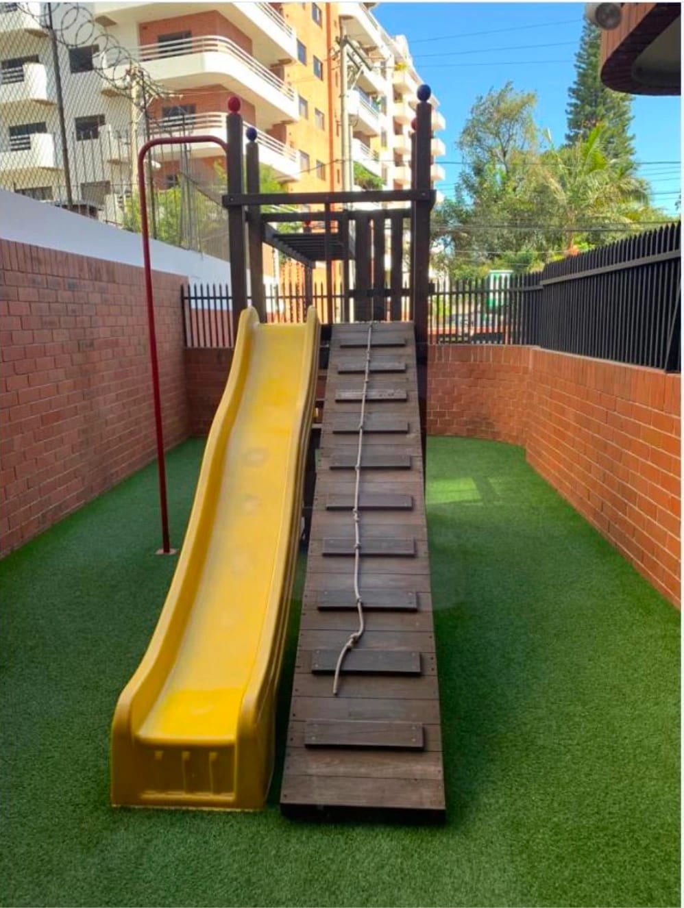Se Alquila Apto. Con o Sin Muebles Santa Clara, Zona 10. — Apartamento en Venta en Zona 10, Guatemala, Ciudad — foto 7 de 17