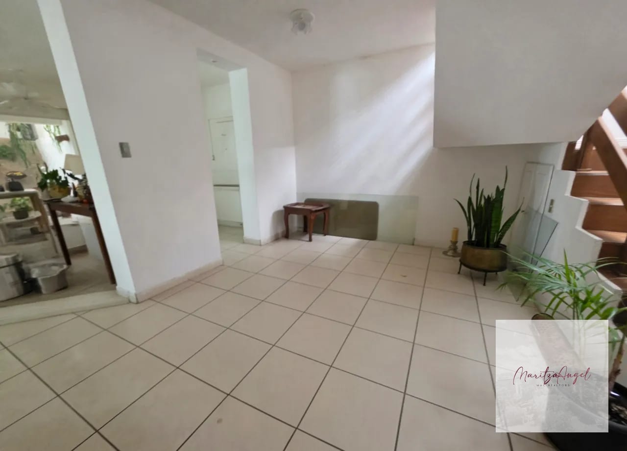 Venta de Casa en Zona 16 — Casa en Venta en Zona 16, Guatemala, Ciudad — foto 7 de 12