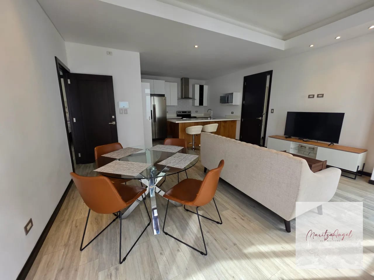 Alquiler de Apartamento Amueblado en Renta — Apartamento en Venta en Ciudad Cayalá, Zona 16, Guatemala, Ciudad — foto 4 de 8