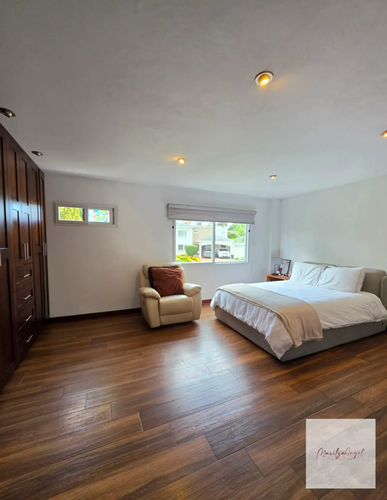 Casa en Venta en Carretera a el Salvador — Casa en Venta en La Fontana III, Carretera a El Salvador, Guatemala, Ciudad — foto 4 de 10