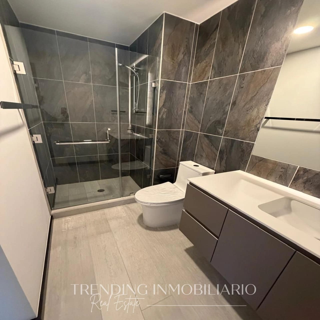 Apartamento en renta zona 13 edificio Verdú de 1 habitación + 1 parqueo — Apartamento en Alquiler en Verdú, Zona 13, Guatemala, Ciudad — foto 5 de 8