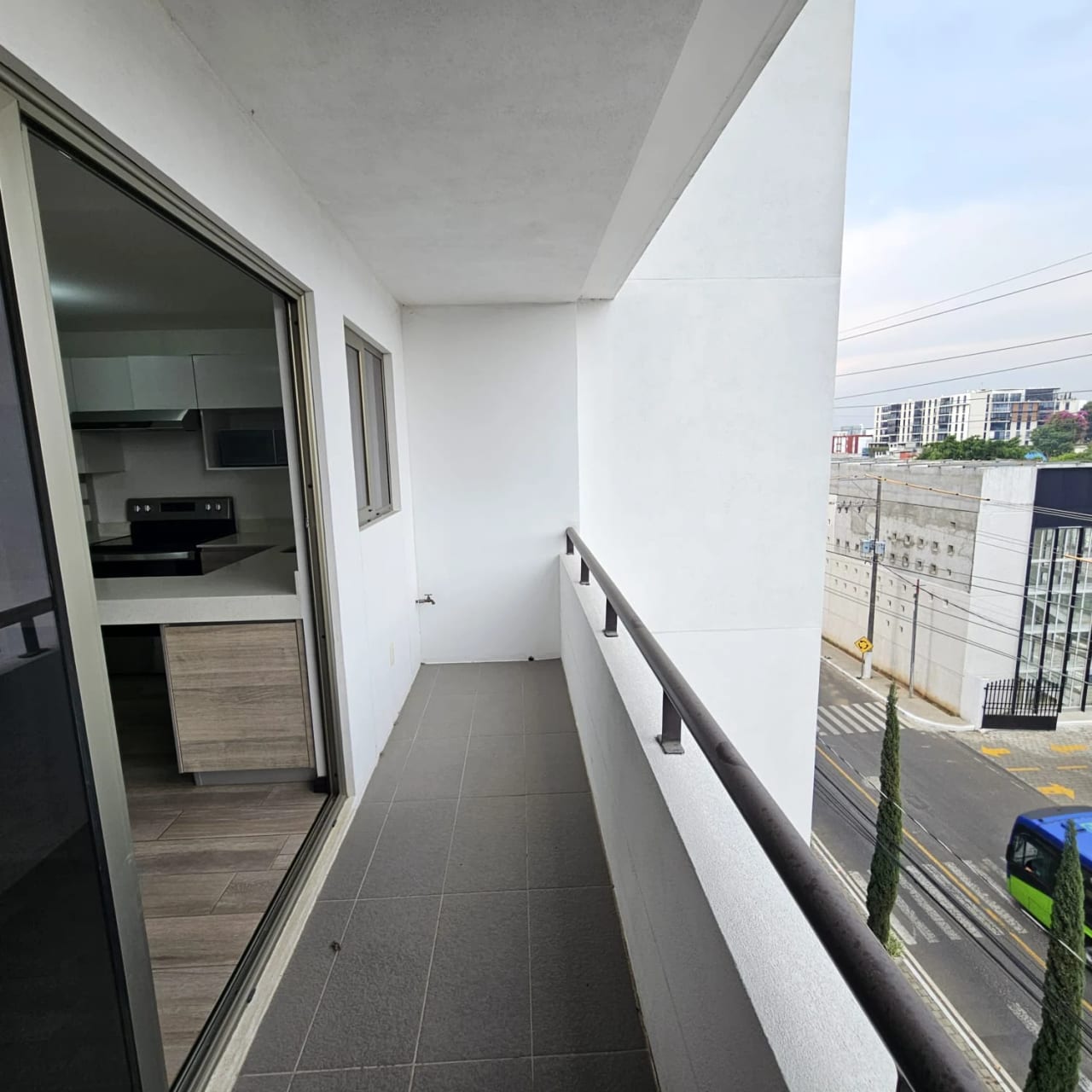 Apartamento en renta zona 14 edificio Segheria de 3 habitaciones — Apartamento en Alquiler en Segheria, Zona 14, Guatemala, Ciudad — foto 4 de 17