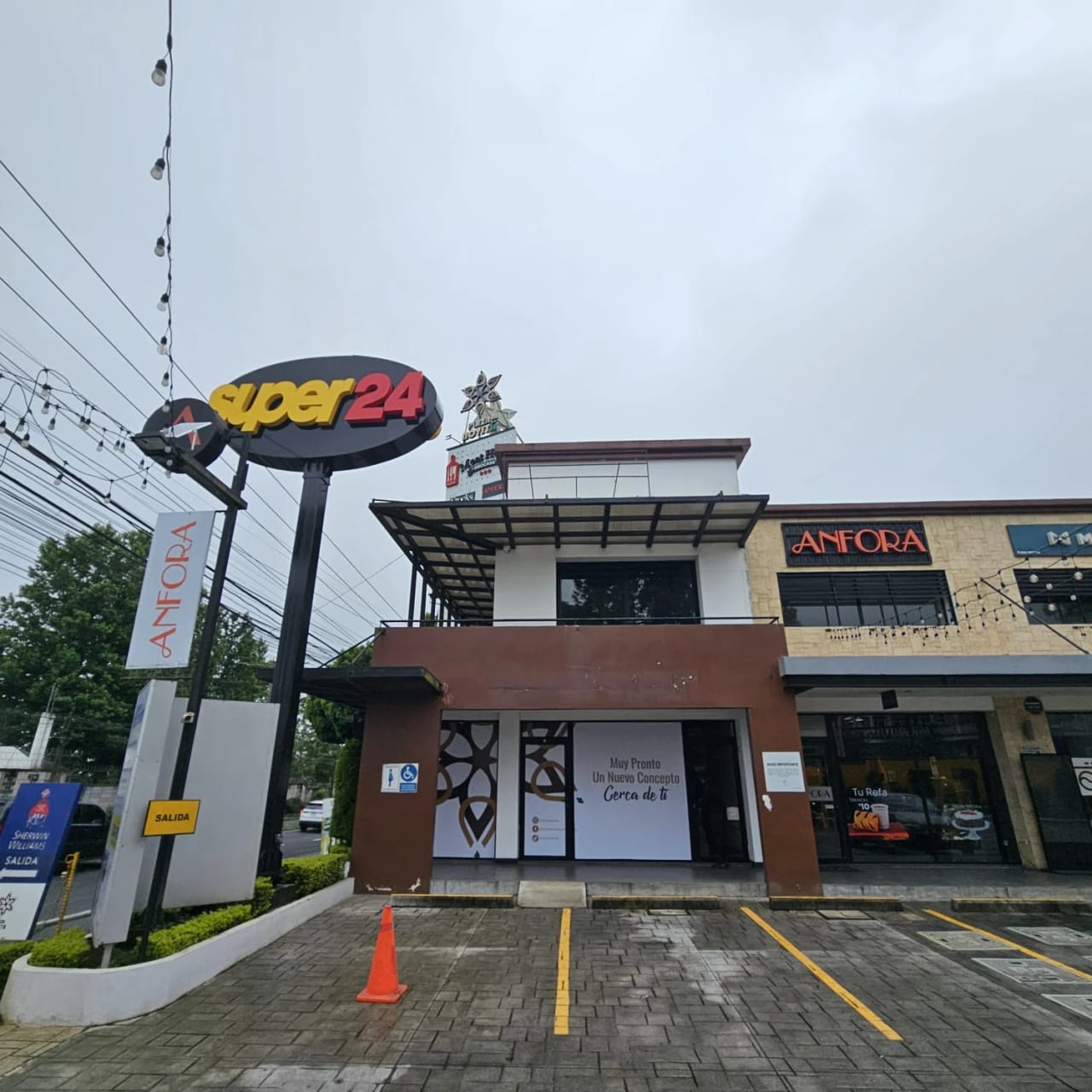 Local comercial en renta carretera a El Salvador km 19 Plaza Novitá — Local en Alquiler en Carretera a El Salvador, Guatemala, Ciudad — foto 1 de 13
