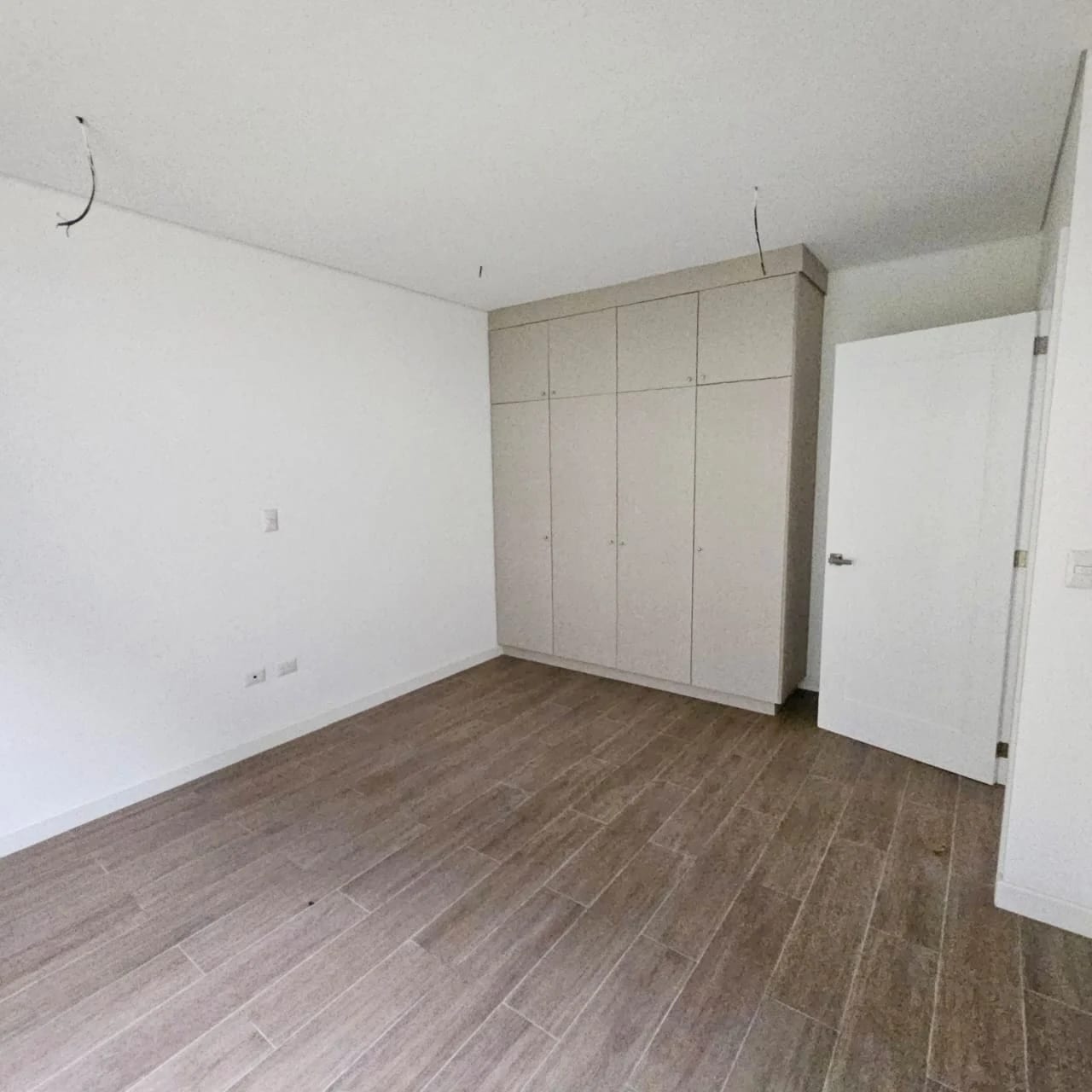 Casa en venta Buena Fuente CES 3 habitaciones + 6 parqueos — Casa en Venta en Santa Catarina Pinula, Guatemala, Ciudad — foto 11 de 17
