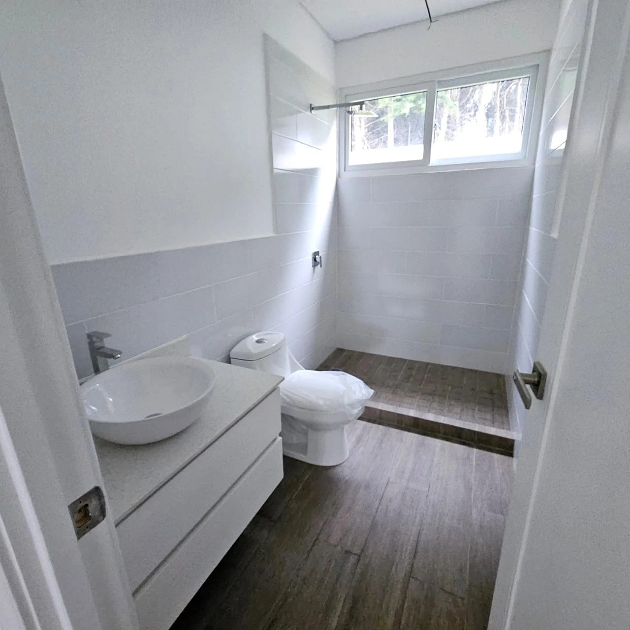Casa en venta Buena Fuente CES 3 habitaciones + 6 parqueos — Casa en Venta en Santa Catarina Pinula, Guatemala, Ciudad — foto 14 de 17