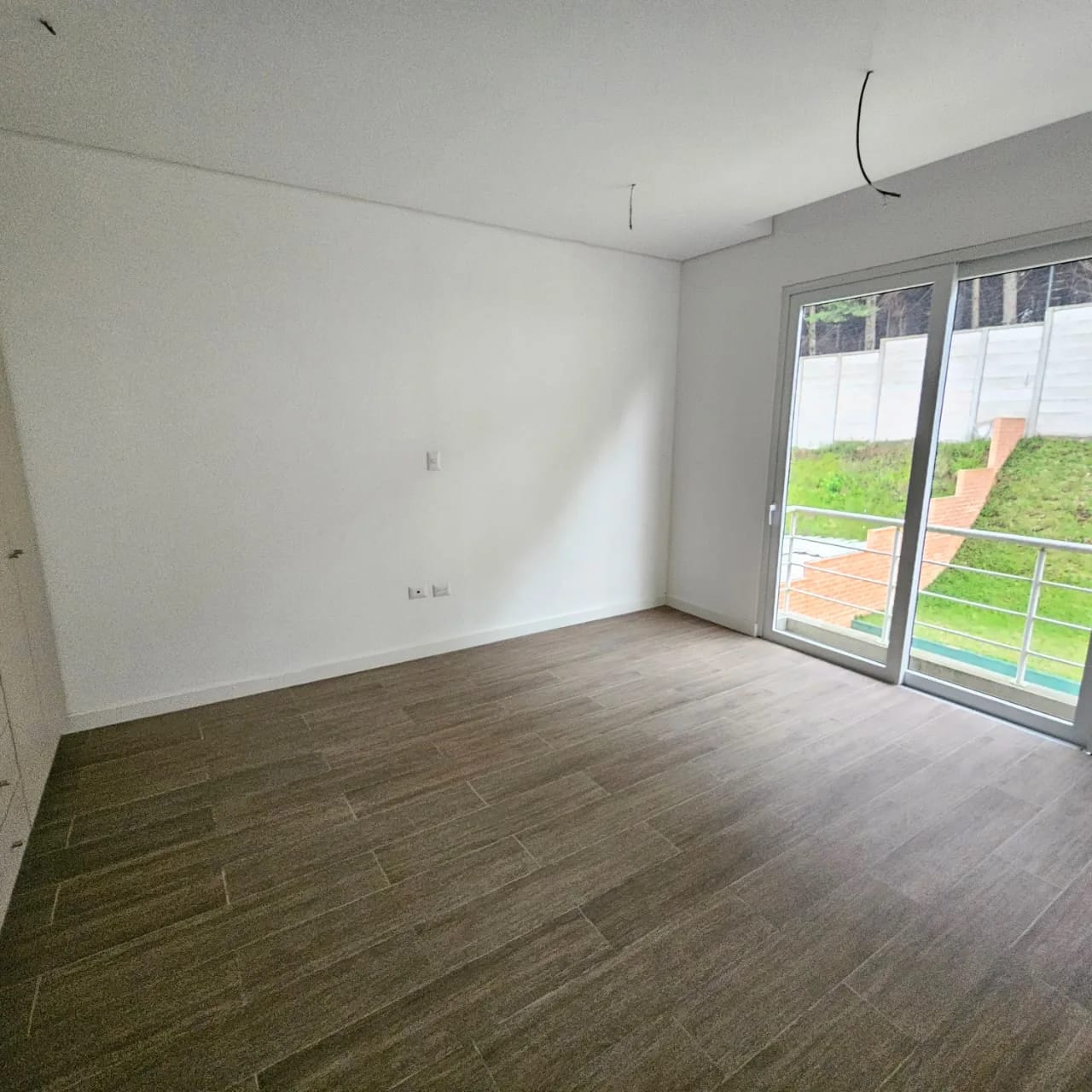 Casa en venta Buena Fuente CES 3 habitaciones + 6 parqueos — Casa en Venta en Santa Catarina Pinula, Guatemala, Ciudad — foto 10 de 17