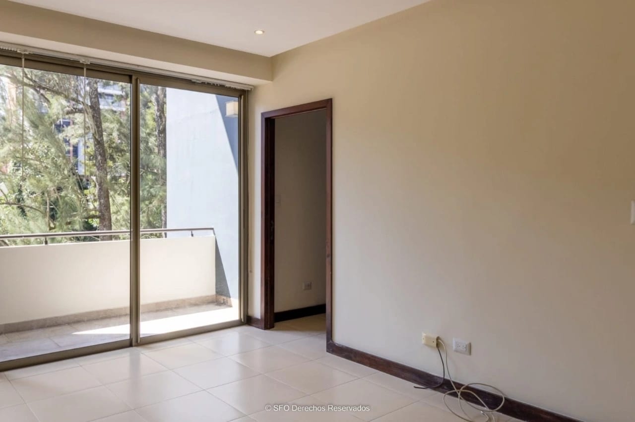 Apartamento en renta zona 10 Ferre Diez 2 habitaciones + 2 parqueos — Apartamento en Alquiler en Ferré Diez, Zona 10, Guatemala, Ciudad — foto 3 de 12