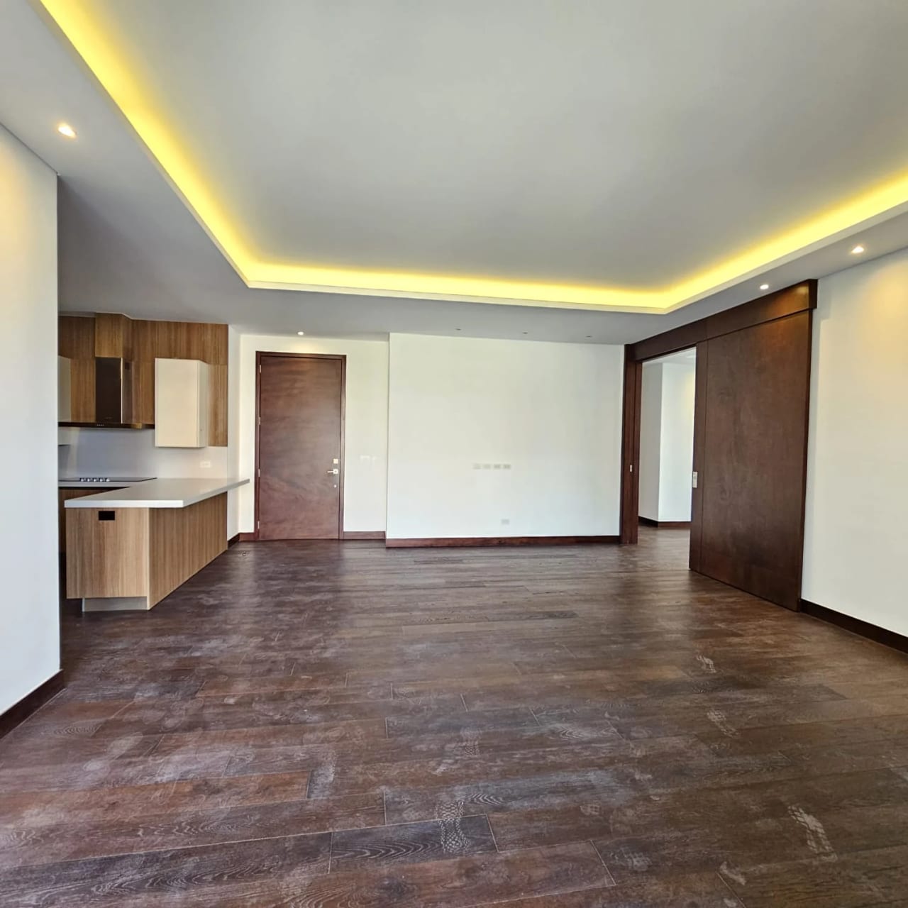 Apartamento en renta zona 14 Echo 3 habitaciones + 3 parqueos — Apartamento en Alquiler en Echo, Zona 14, Guatemala, Ciudad — foto 6 de 17