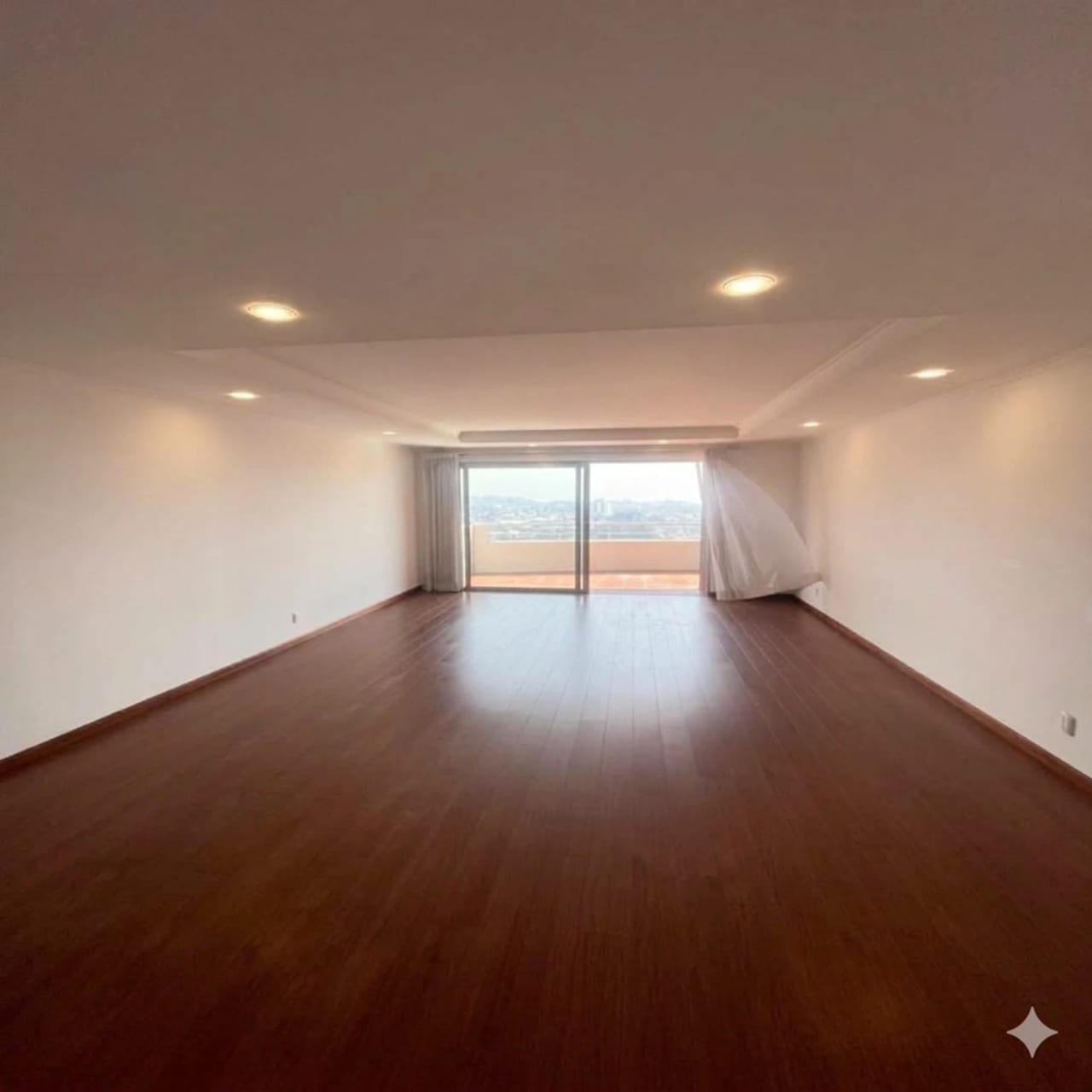Apartamento en renta zona 15 Botticelli 3 habitaciones + 2 parqueos - Image 3