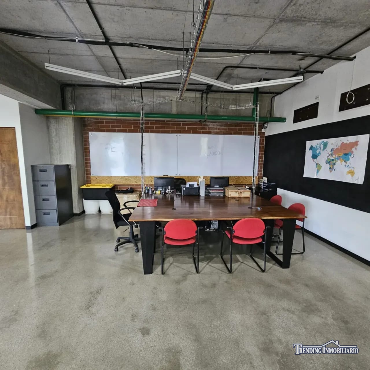 Oficina en venta z4 edificio Cuatro 36 de104 m² + 4 parqueos (Rentada) — Oficina en Venta en Cuatro 36, Zona 4, Guatemala, Ciudad — foto 2 de 7