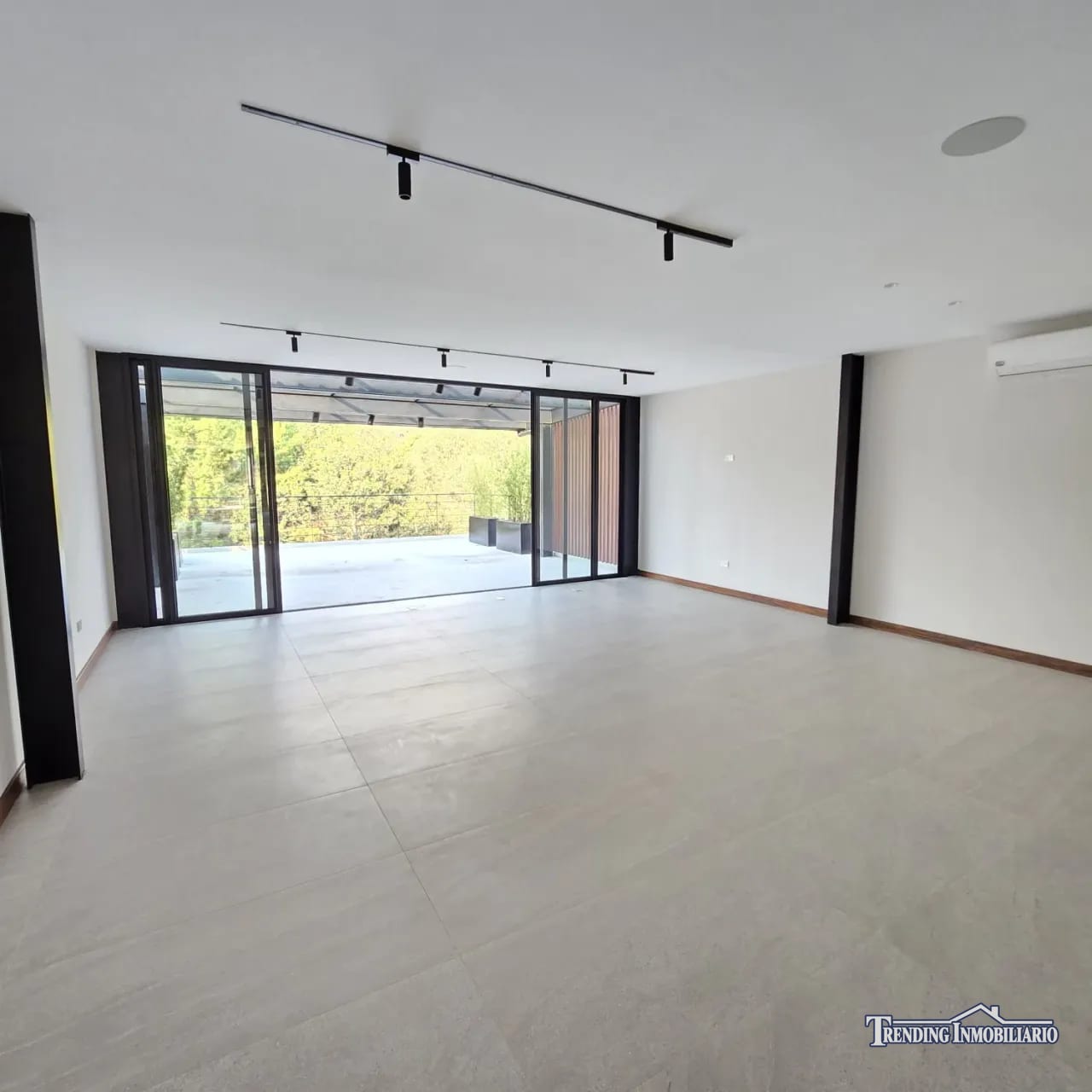 Casa en venta zona 16 Acacias de Cayalá de 4 habitaciones + 3 parqueos — Casa en Venta en Acacias de Cayalá, Zona 16, Guatemala, Ciudad — foto 14 de 16