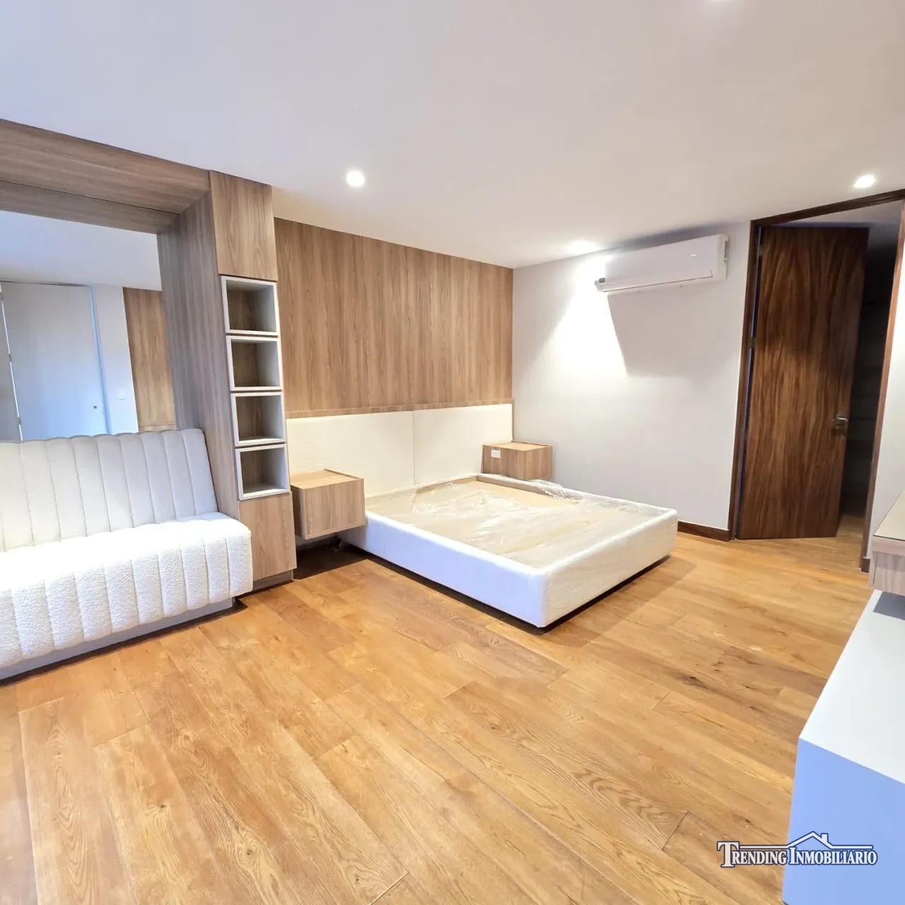 Casa en venta zona 16 Acacias de Cayalá de 4 habitaciones + 3 parqueos — Casa en Venta en Acacias de Cayalá, Zona 16, Guatemala, Ciudad — foto 11 de 16
