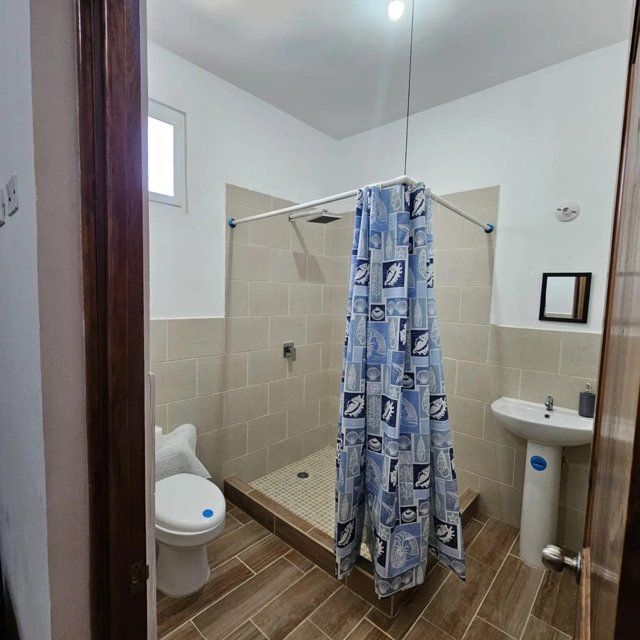 Casa amueblada en venta Candelaria 3 habitaciones + Piscina y AC — Casa vacacional en Venta en Monterrico, Santa Rosa — foto 5 de 10