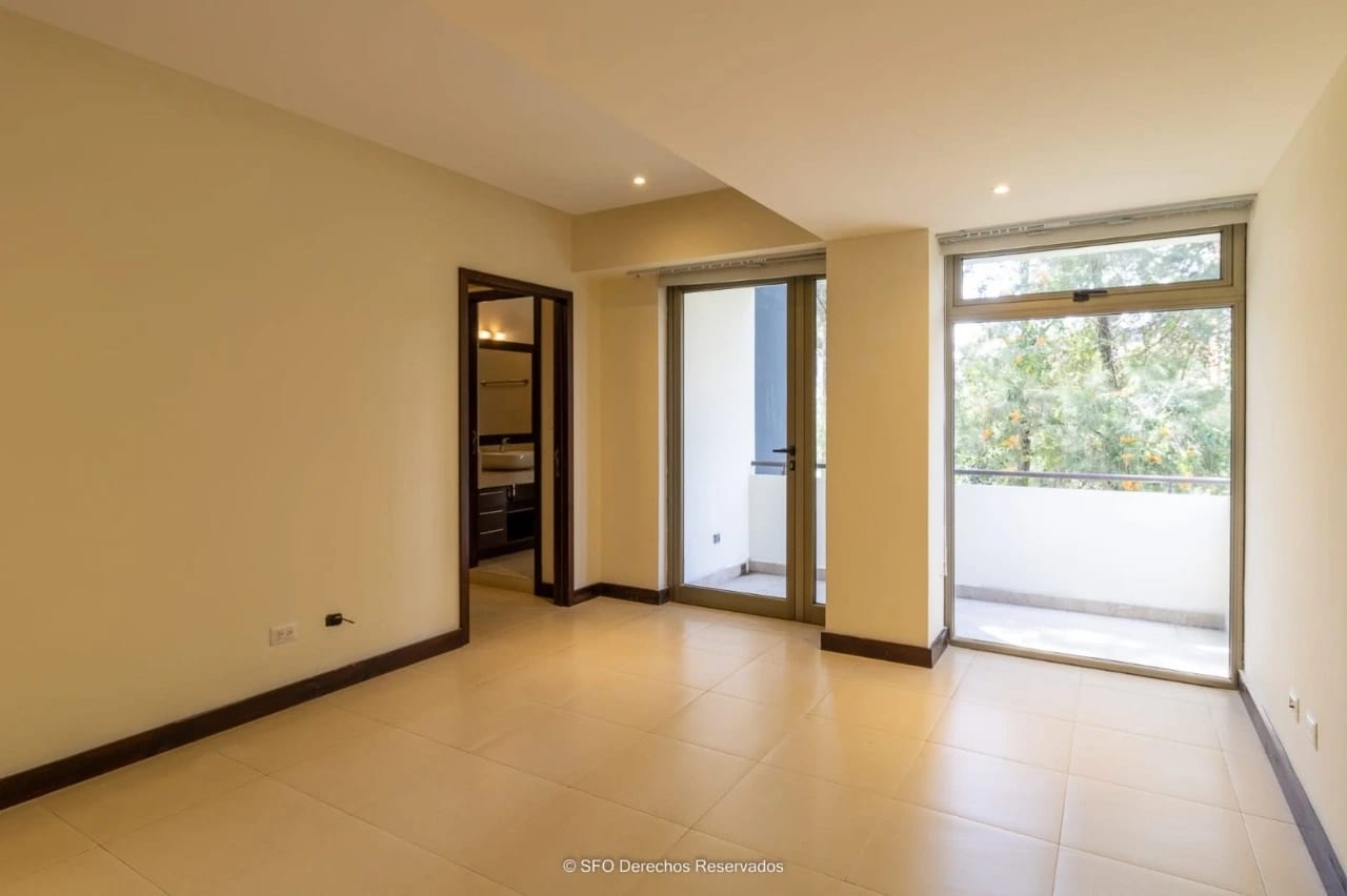 Apartamento en renta zona 14 Cobella 2 habitaciones + 2 parqueos — Apartamento en Alquiler en Cobella, Zona 14, Guatemala, Ciudad — foto 6 de 8