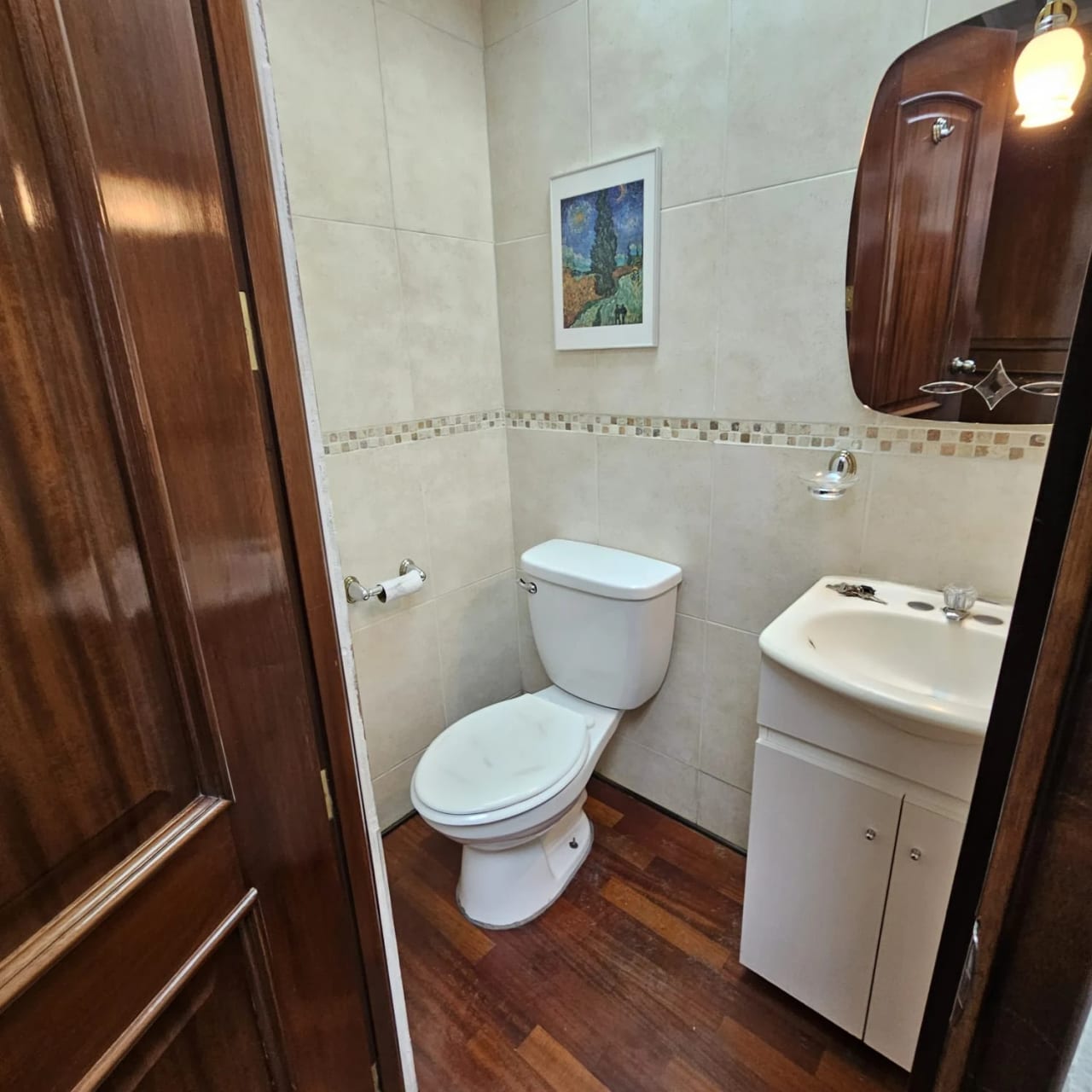 Oficina amueblada en renta zona 15 clinica Multimédica de 1 ambiente — Clínica en Alquiler en Multimedica, Zona 15, Guatemala, Ciudad — foto 7 de 7
