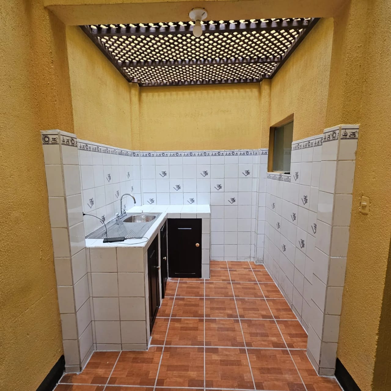 Casa remodelada en venta zona 7 Quinta Samayoa de 5 habitaciones — Casa en Venta en Quinta Samayoa, Zona 7, Guatemala, Ciudad — foto 3 de 11