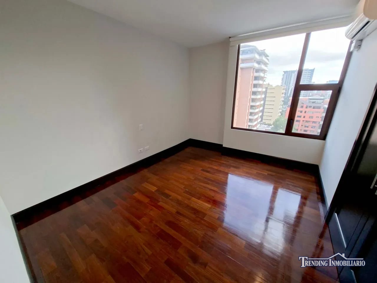 Apartamento de lujo en alquiler Zona 14, Santa Inés de 2 habitaciones — Apartamento en Alquiler en Santa Inés, Zona 14, Guatemala, Ciudad — foto 7 de 9