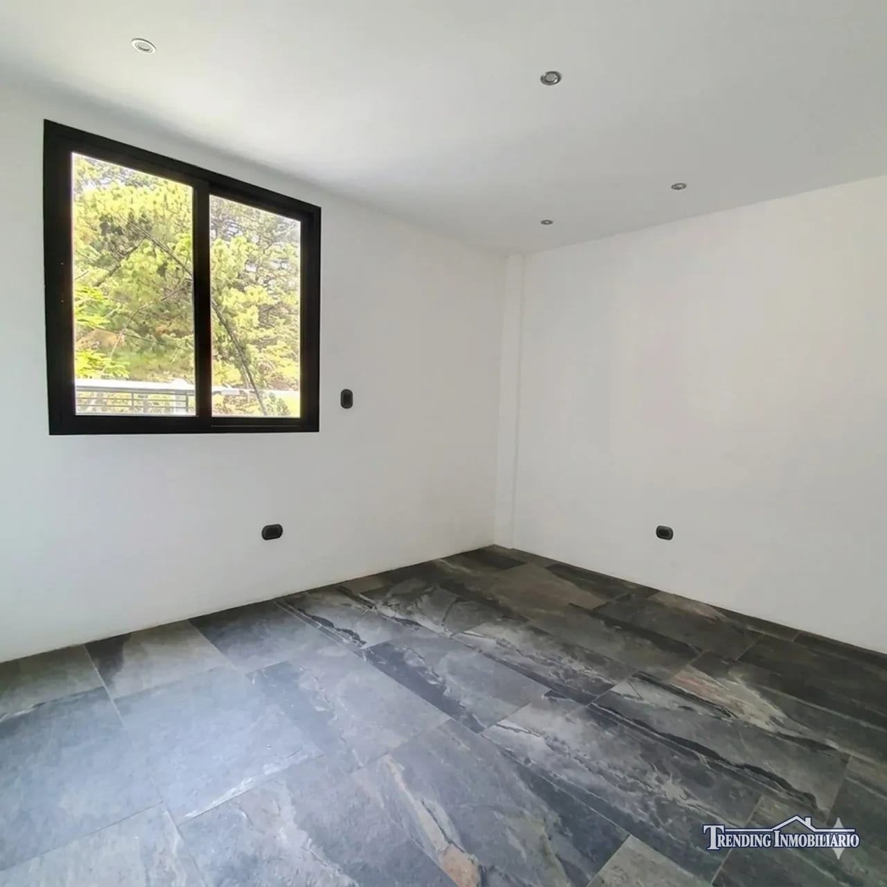 Casa Disponible para Renta en Condominio las Cumbres, Zona 16 — Casa en Alquiler en Las Cumbres, Zona 16, Guatemala, Ciudad — foto 11 de 12