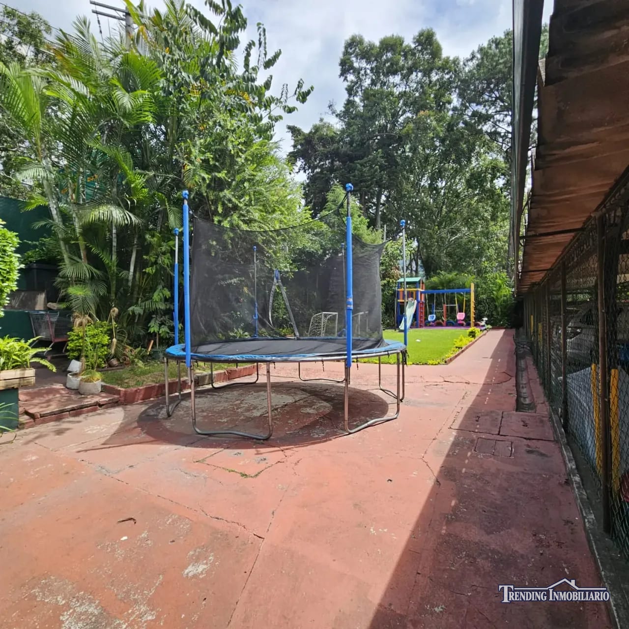 Casa en renta Zona 10, Condominio Pradera de 4 habitaciones + 2 parque — Casa en Alquiler en Zona 10, Guatemala, Ciudad — foto 10 de 10