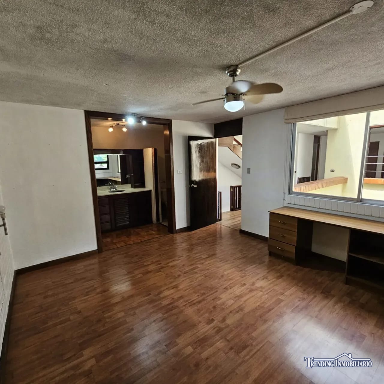 Casa en renta Zona 10, Condominio Pradera de 4 habitaciones + 2 parque — Casa en Alquiler en Zona 10, Guatemala, Ciudad — foto 5 de 10