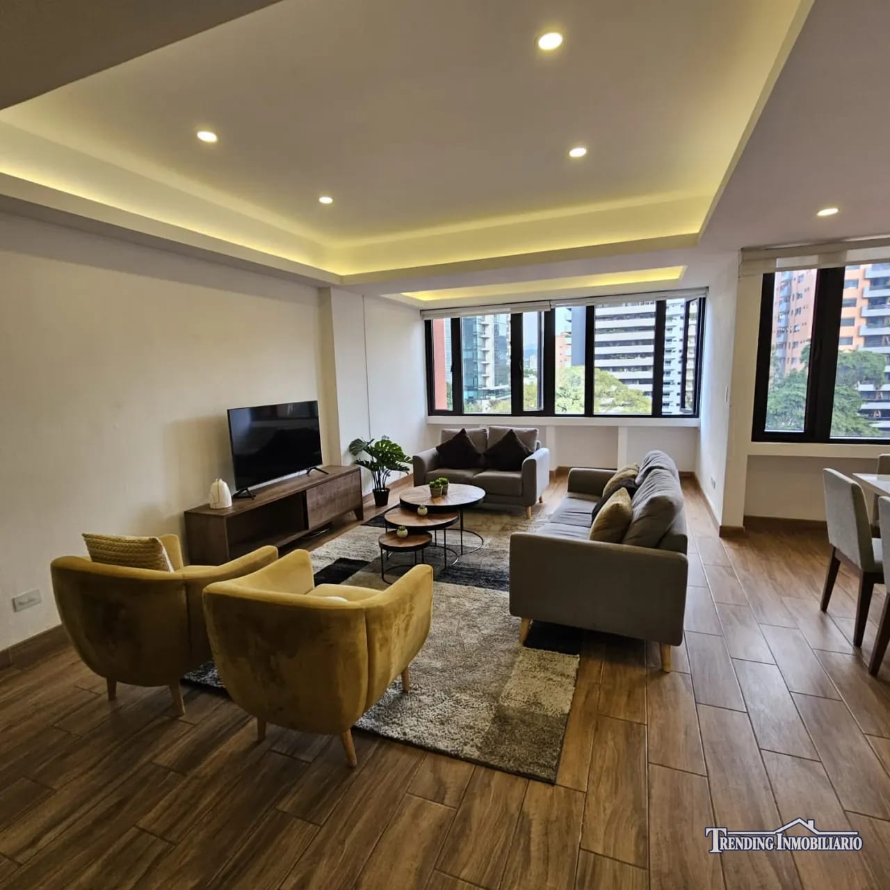 Apartamento amueblado en renta Zona 10, Villa Real de 2 habitaciones — Apartamento en Alquiler en Villareal, Zona 10, Guatemala, Ciudad — foto 3 de 13