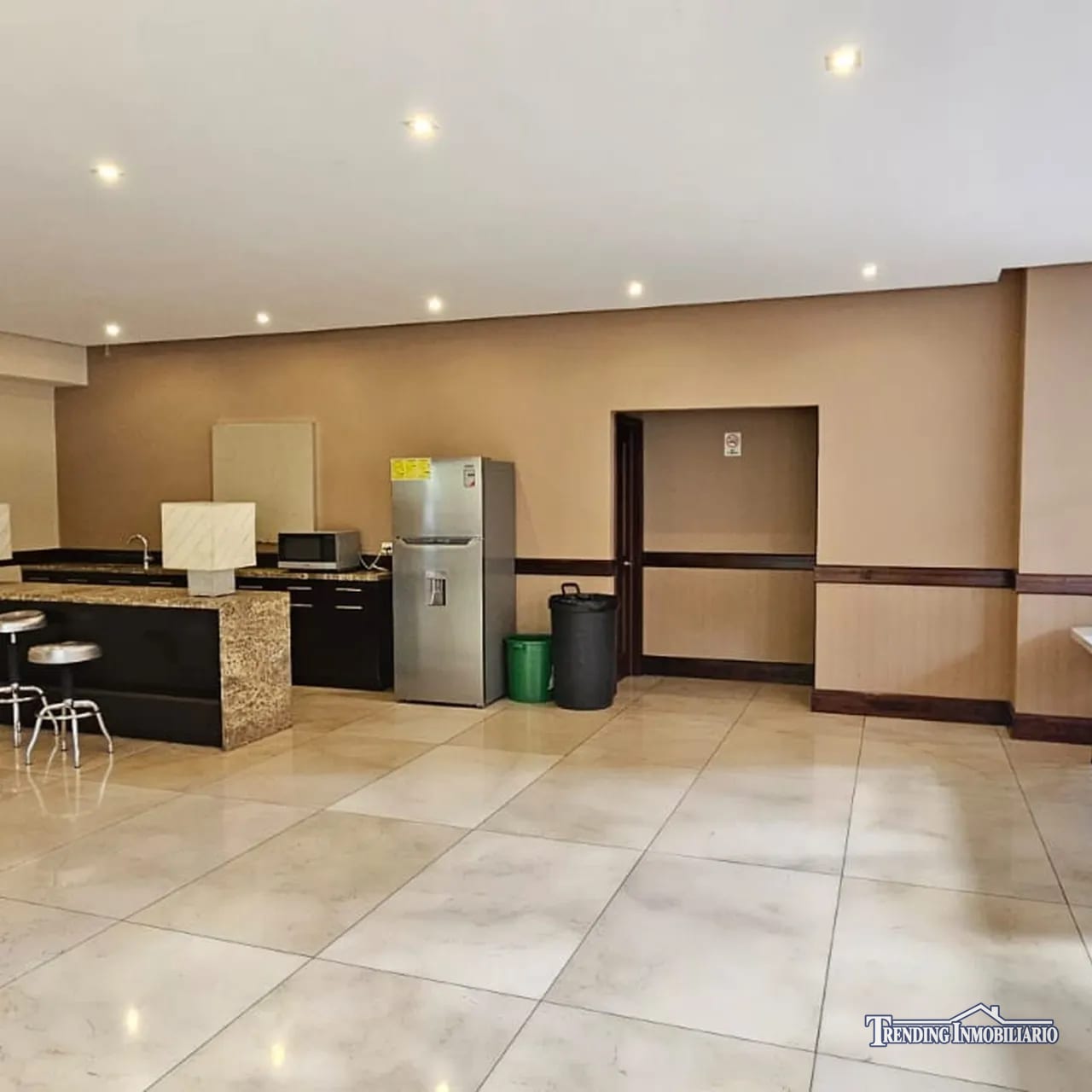 Apartamento amueblado en renta Zona 10, Santa María de 1 habitación + — Apartamento en Alquiler en Santa María, Zona 10, Guatemala, Ciudad — foto 8 de 13