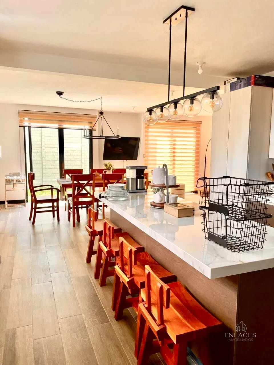 San Cristóbal • Casa en Venta • Condominio Santa Fe, Sector A-1 — Casa en Venta en Zona 8 Mixco, Guatemala, Ciudad — foto 3 de 12