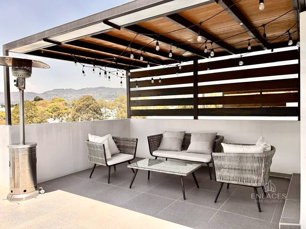 San Cristóbal • Casa en Venta • Condominio Santa Fe, Sector A-1 — Casa en Venta en Zona 8 Mixco, Guatemala, Ciudad — foto 12 de 12