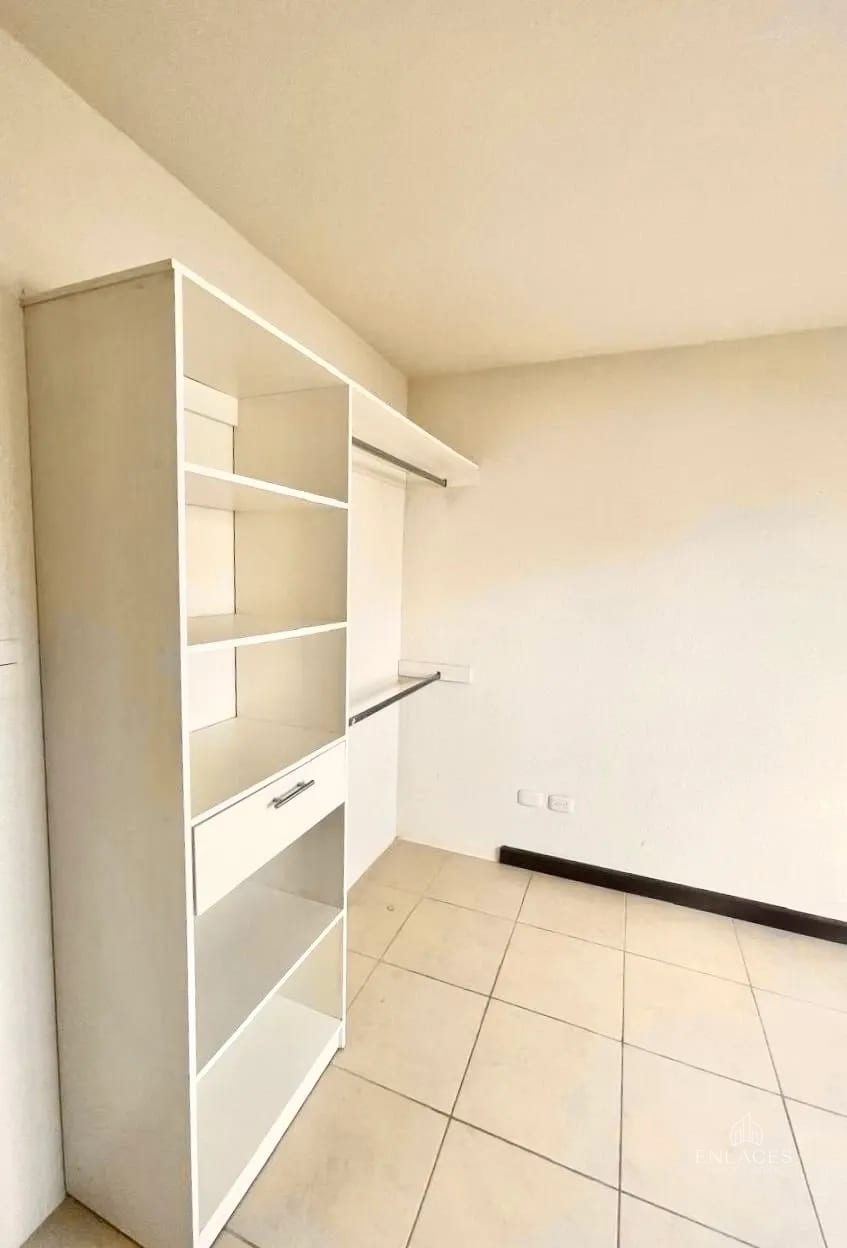 Fraijanes • Casa en Renta/Venta • Condominio La Foret de Arrazola — Casa en Alquiler en Fraijanes, Carretera a El Salvador, Guatemala, Ciudad — foto 10 de 13