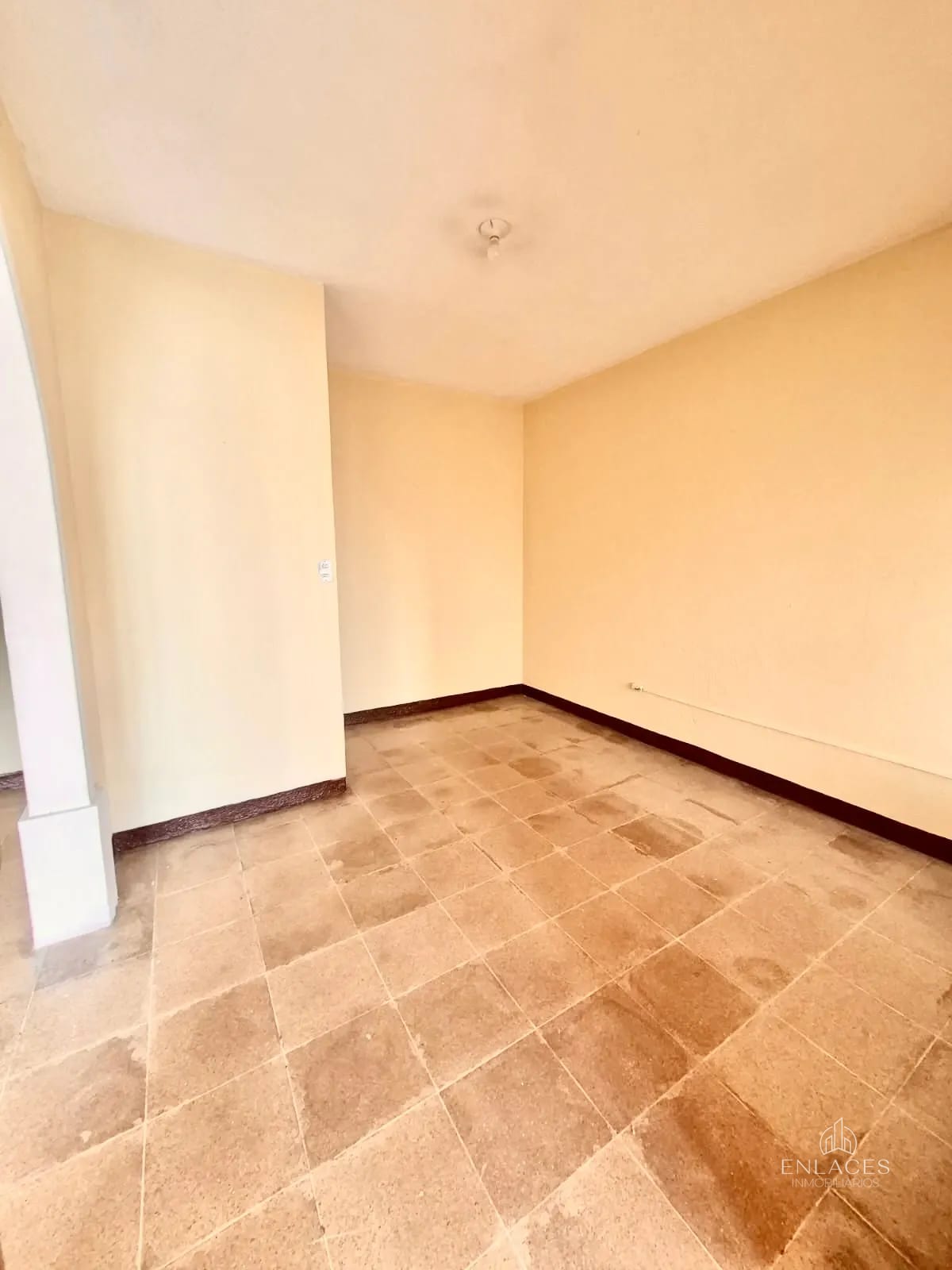 Zona 7 • Casa en Venta • Colonia Jardines de Tikal I — Casa en Venta en Zona 7, Guatemala, Ciudad — foto 8 de 15