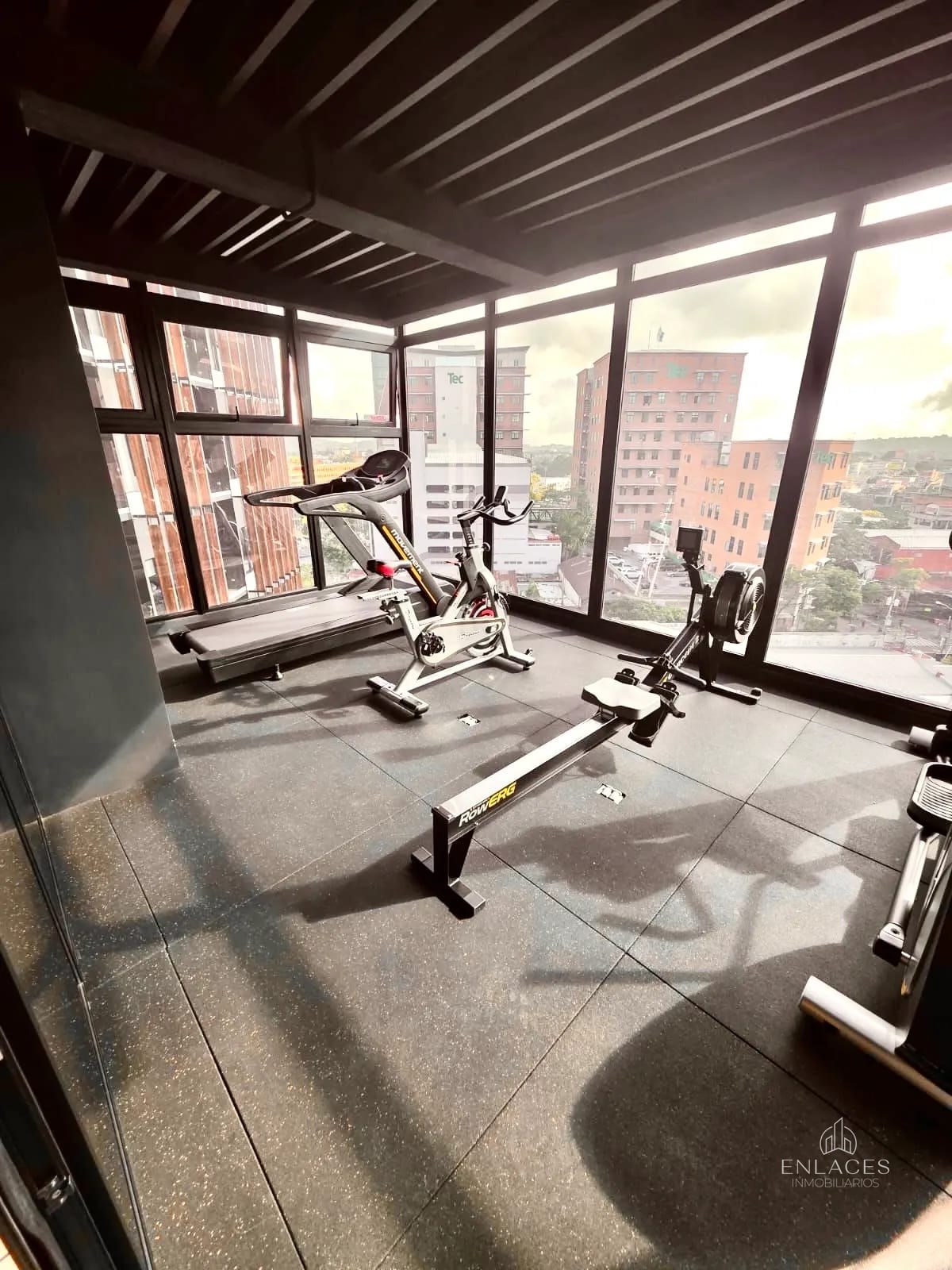 Zona 4 • Apartamento Amueblado en Venta • Edificio Séptimo — Apartamento en Venta en Séptimo, Zona 4, Guatemala, Ciudad — foto 9 de 14