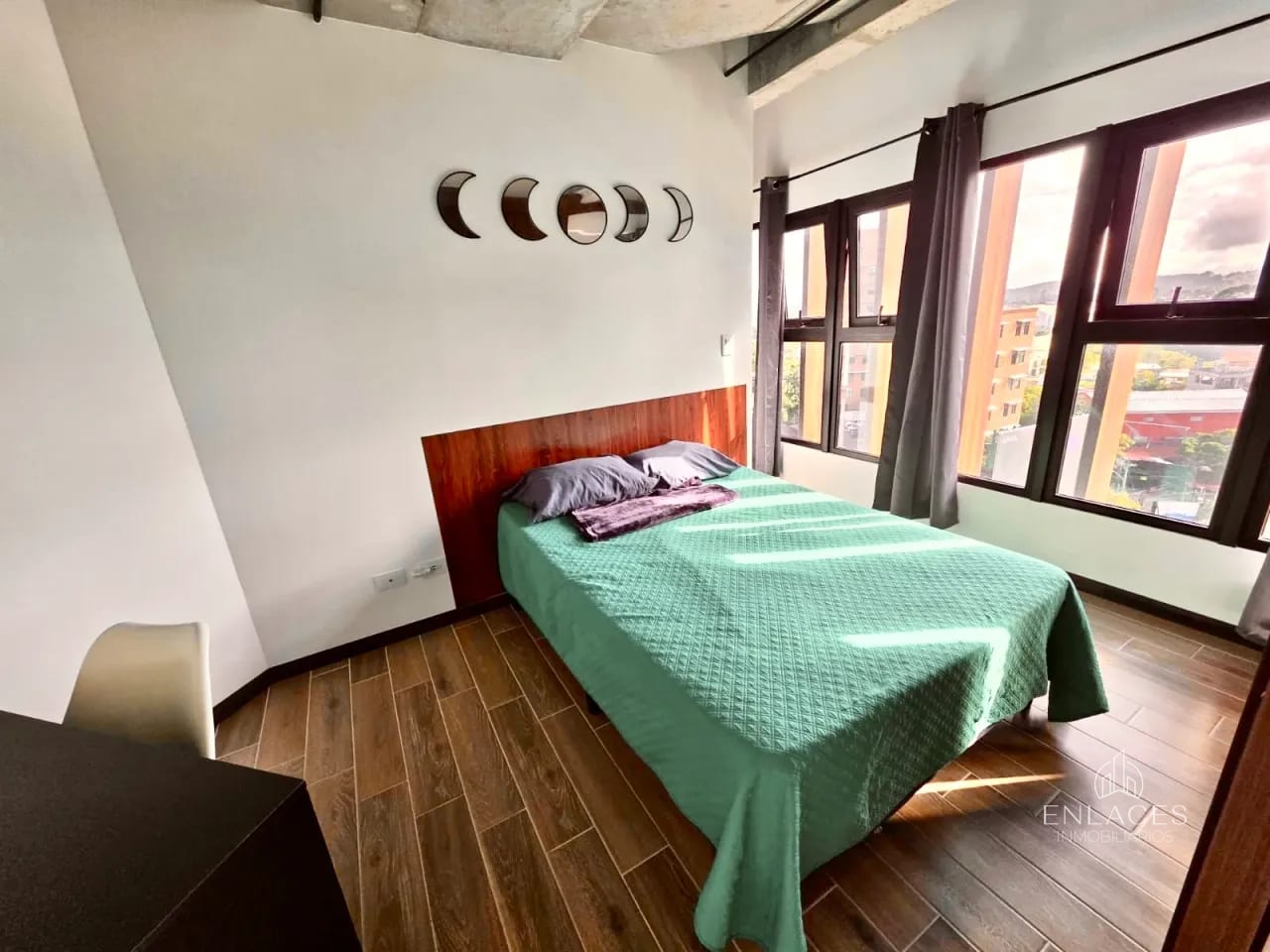 Zona 4 • Apartamento Amueblado en Venta • Edificio Séptimo — Apartamento en Venta en Séptimo, Zona 4, Guatemala, Ciudad — foto 6 de 14