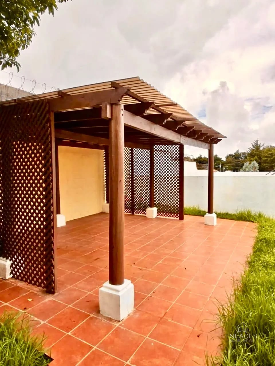 Km 16.5 CAES • Casa en Renta • Bouganvilias de Arrazola — Casa en Alquiler en Bouganbilias de Arrazola, Carretera a El Salvador, Guatemala, Ciudad — foto 14 de 15