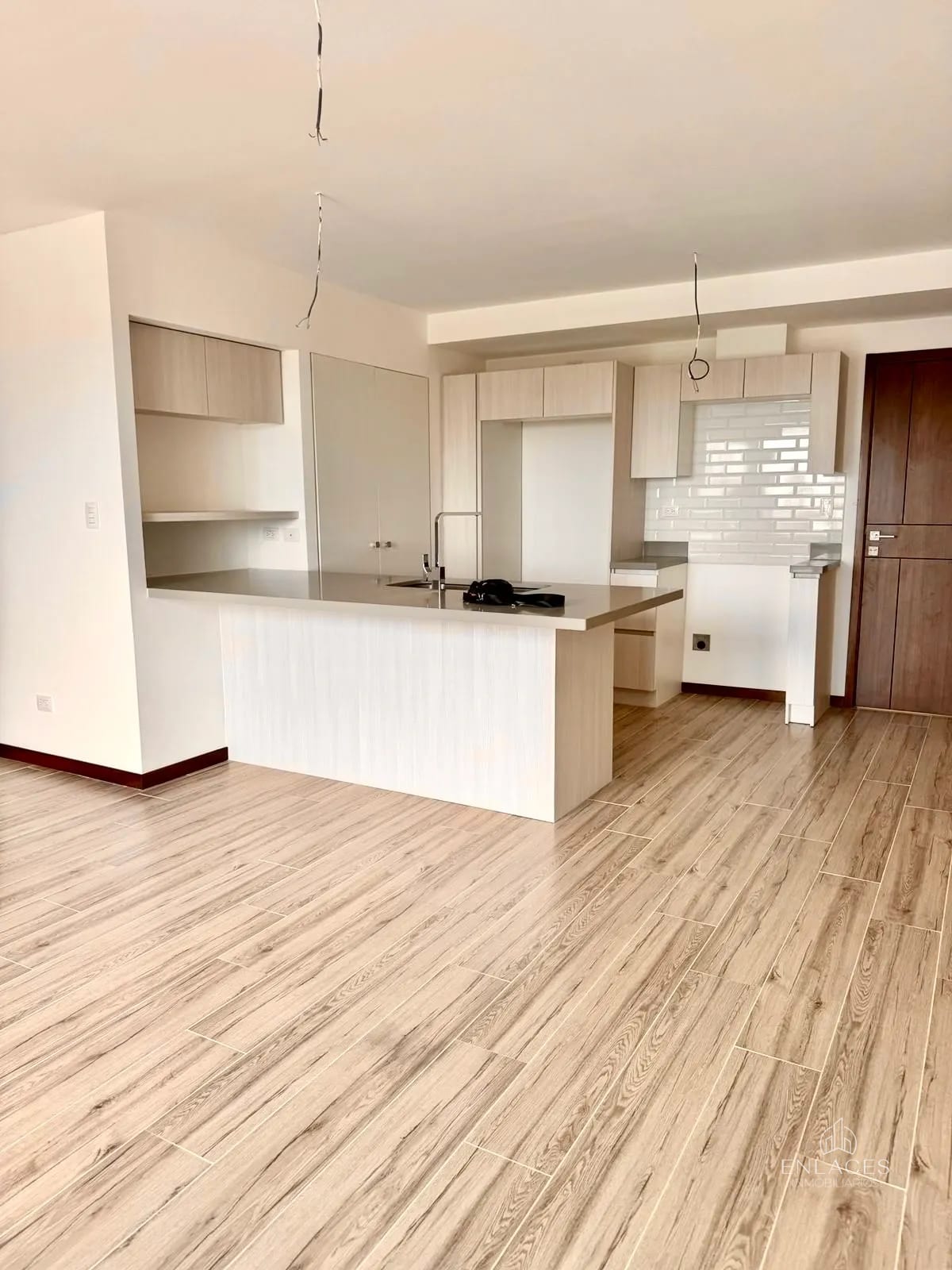 Zona 10 • Apartamento Nuevo en Venta • Edificio Neo 2 — Apartamento en Venta en Neo Apartamentos, Zona 10, Guatemala, Ciudad — foto 1 de 16