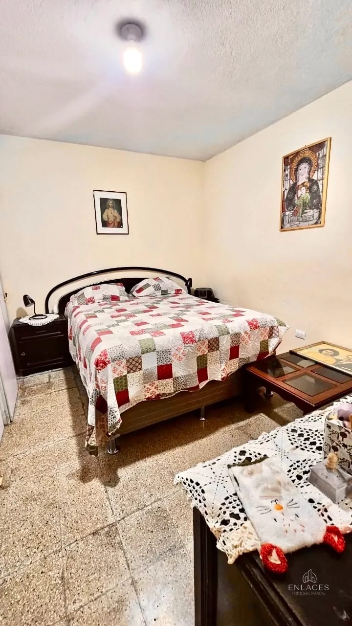 Zona 7 • Casa en Venta • Calzada Mateo Flores — Casa en Venta en Zona 7, Guatemala, Ciudad — foto 5 de 16