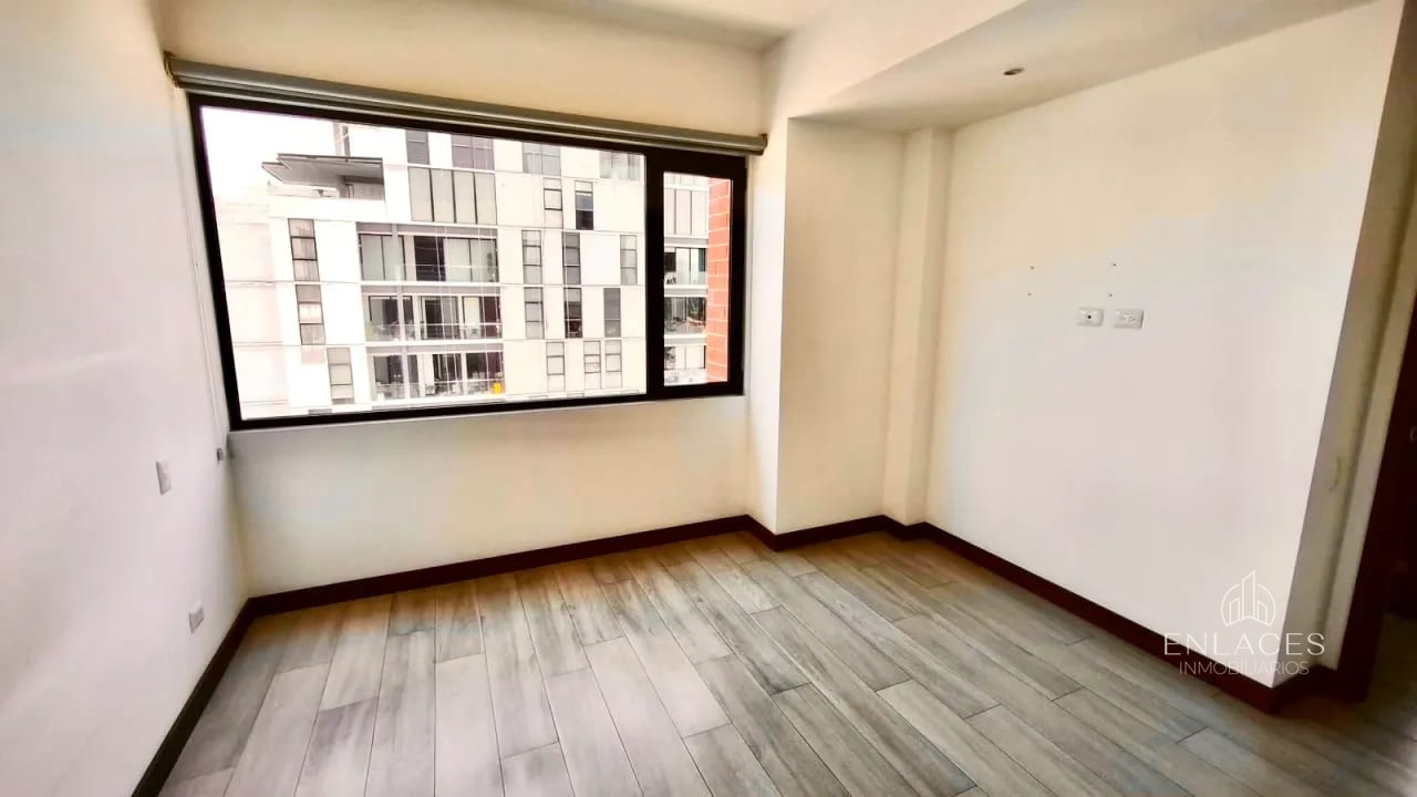 Zona 14 • Apartamento en Renta • Edificio Novus — Apartamento en Alquiler en Novus, Zona 14, Guatemala, Ciudad — foto 5 de 11