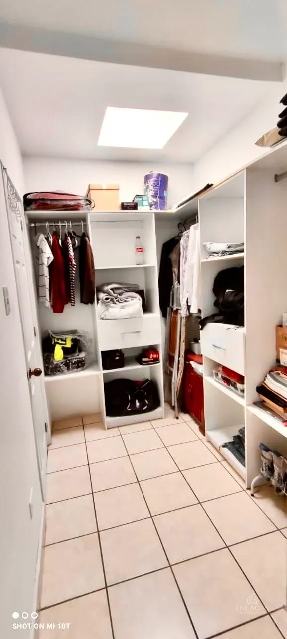 Zona 4 de Mixco • Casa en Venta • Condominio Condado San Nicolás — Casa en Venta en Condado San Nicolás, Zona 4 Mixco, Guatemala, Ciudad — foto 11 de 16
