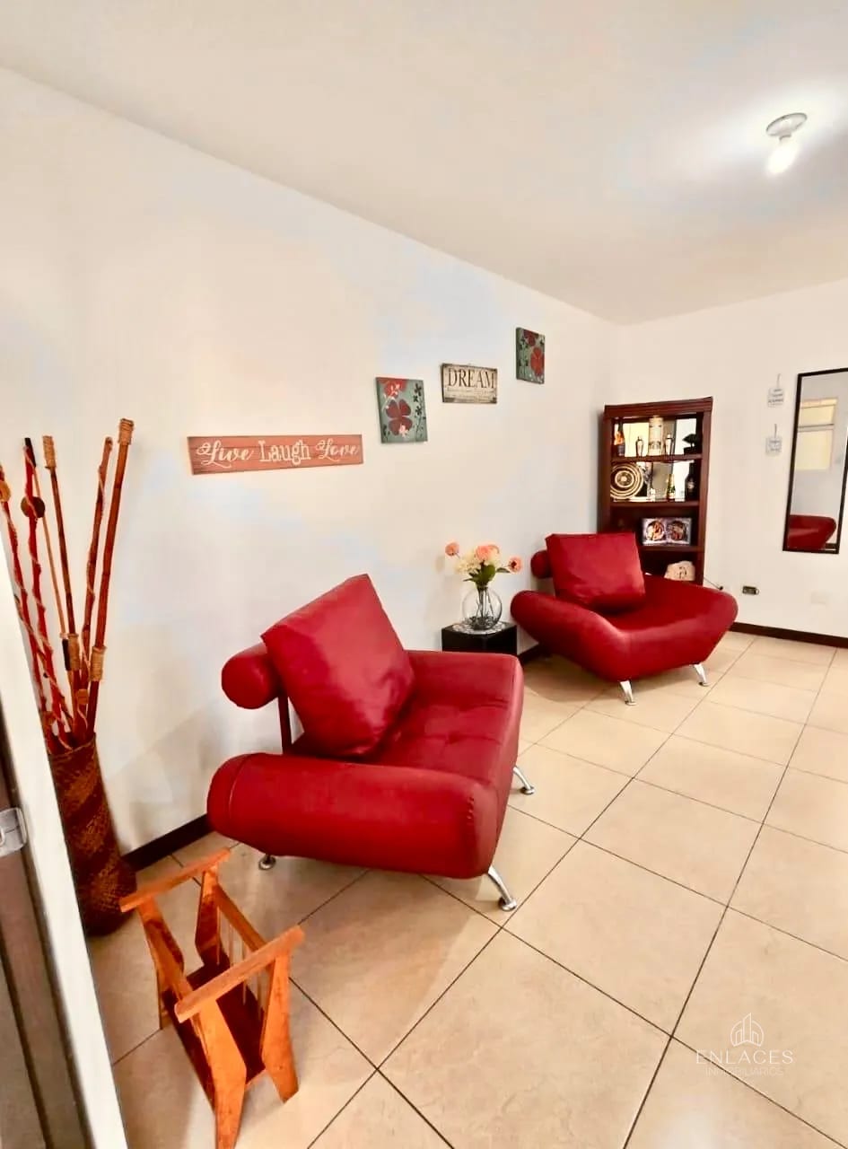 Zona 11 • Apartamento Amueblado en Renta • Santa María de las Charcas — Apartamento en Alquiler en Santa María de Las Charcas, Zona 11, Guatemala, Ciudad — foto 2 de 7