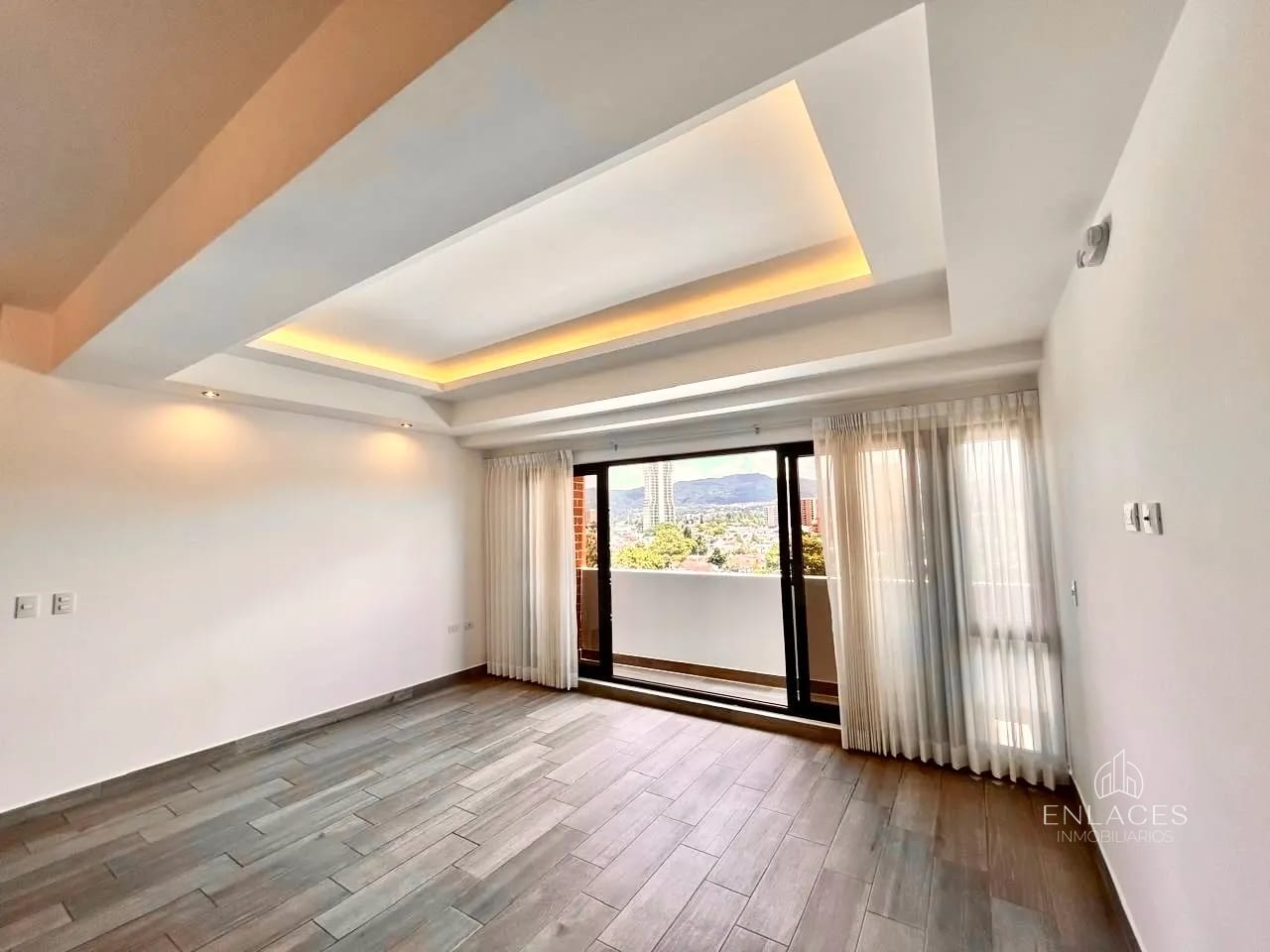 Zona 11 • Apartamento en Venta • Edificio Torre Mariscal — Apartamento en Venta en Zona 11, Guatemala, Ciudad — foto 2 de 16