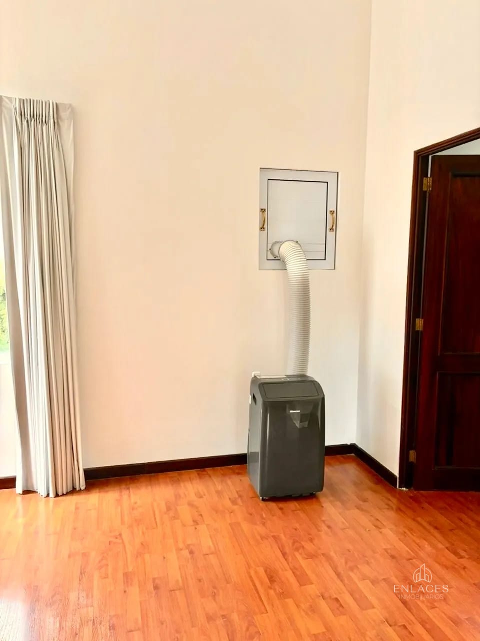Km 14.5 CAES • Apartamento en Renta/Venta • Condominio Arroyos de Muxbal — Apartamento en Alquiler en km 11-15, Carretera a El Salvador, Guatemala, Ciudad — foto 11 de 15