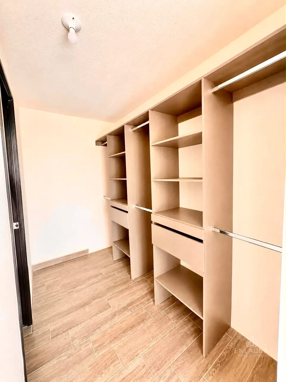 Km 19 Fraijanes • Apartamento en Renta • Edificio Tao Premier — Apartamento en Alquiler en Fraijanes, Carretera a El Salvador, Guatemala, Ciudad — foto 7 de 10