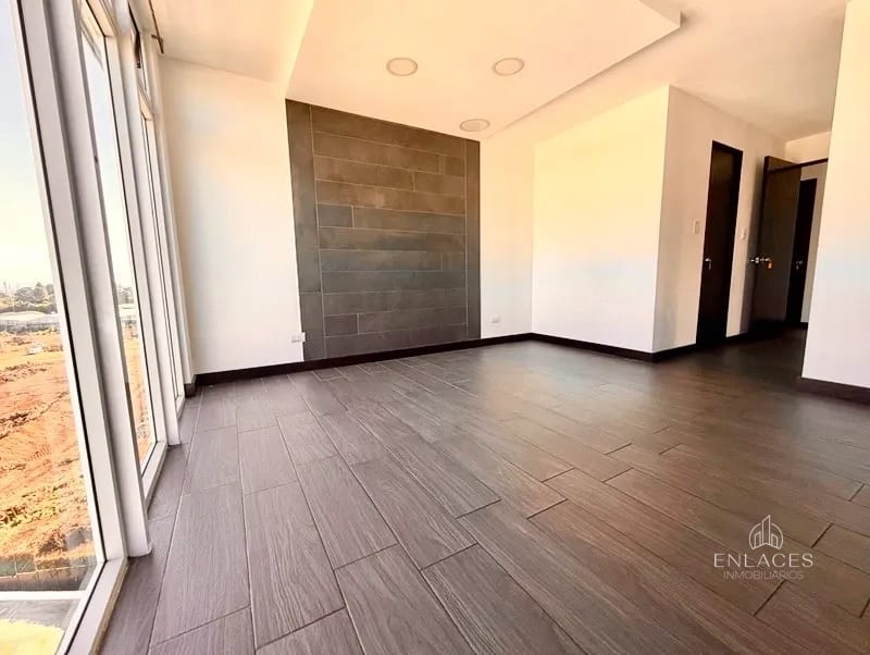 Condado Naranjo • Apartamento en Venta • Edificio Treo — Apartamento en Venta en Condado Naranjo, Zona 4 Mixco, Guatemala, Ciudad — foto 6 de 11